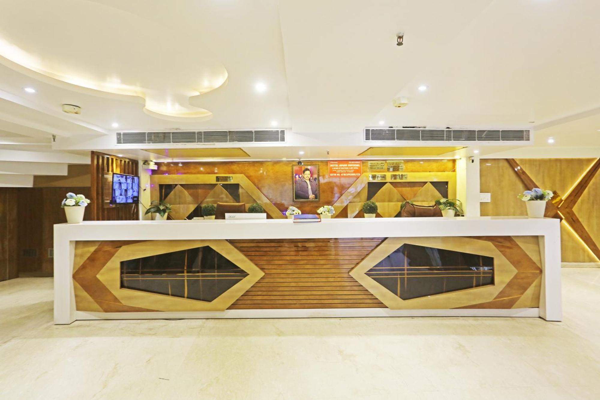 Hotel Aman Imperial Just A Minute Away From New Delhi Railway Station And Connaught Place 外观 照片