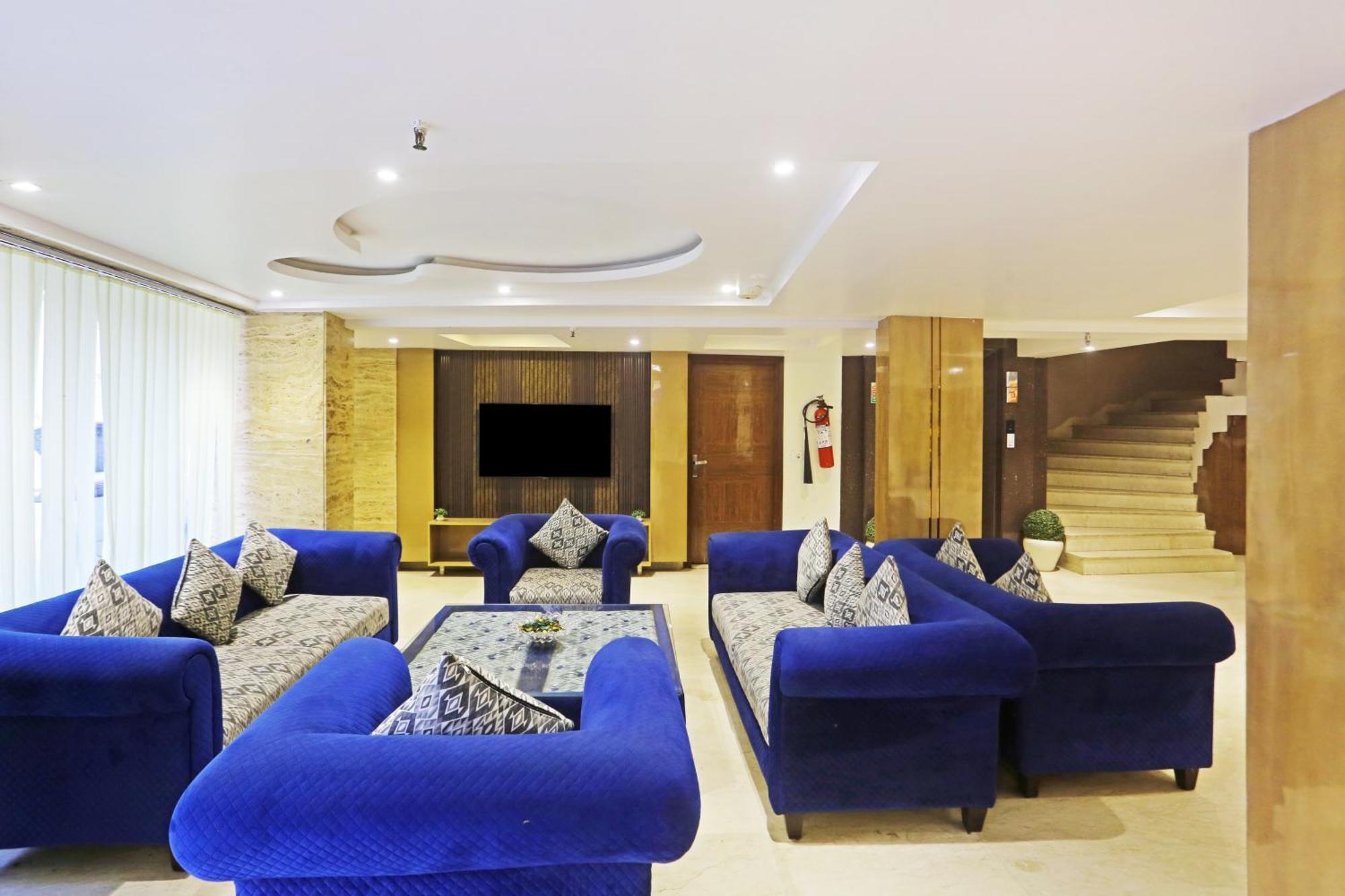 Hotel Aman Imperial Just A Minute Away From New Delhi Railway Station And Connaught Place 外观 照片