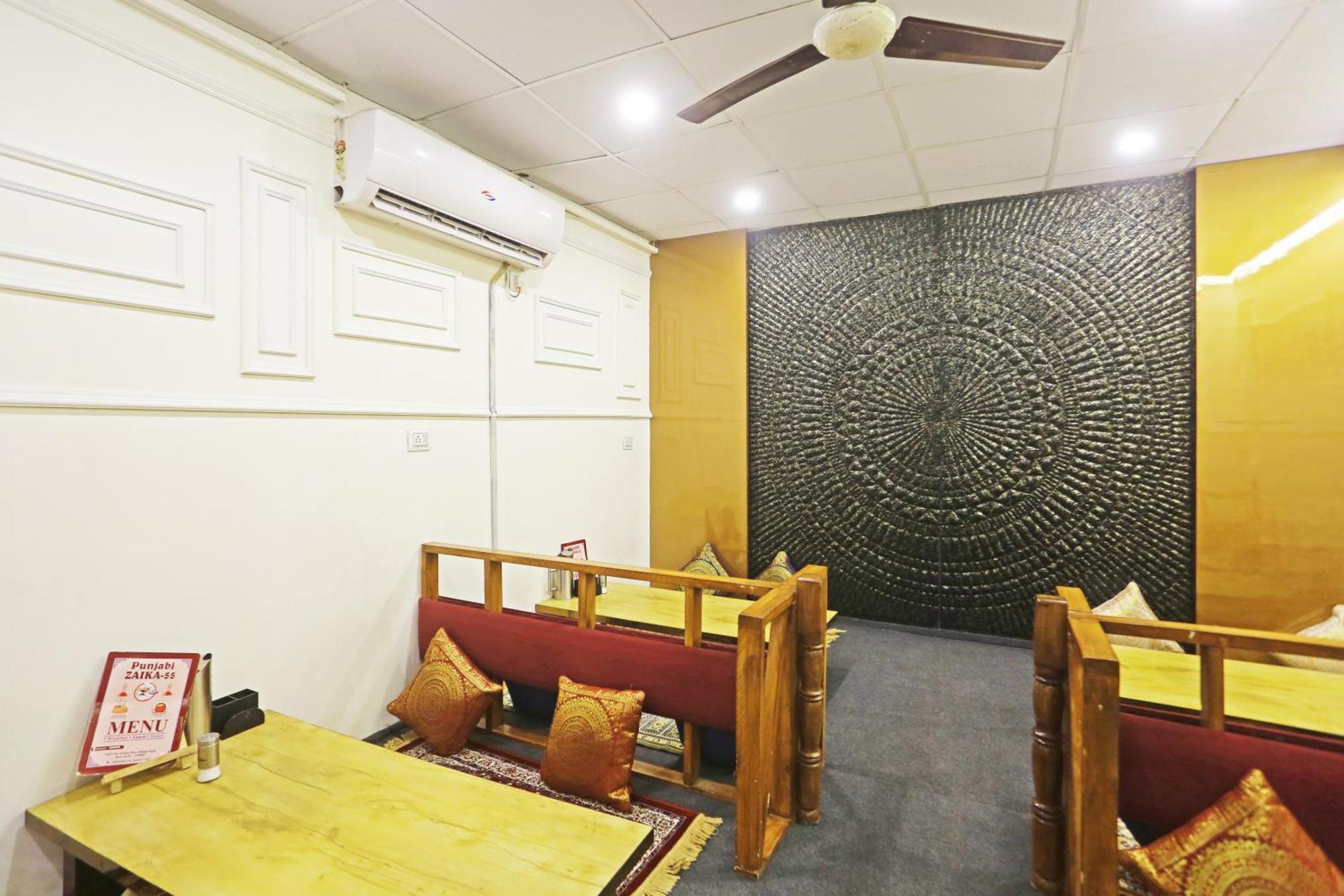 Hotel Aman Imperial Just A Minute Away From New Delhi Railway Station And Connaught Place 外观 照片