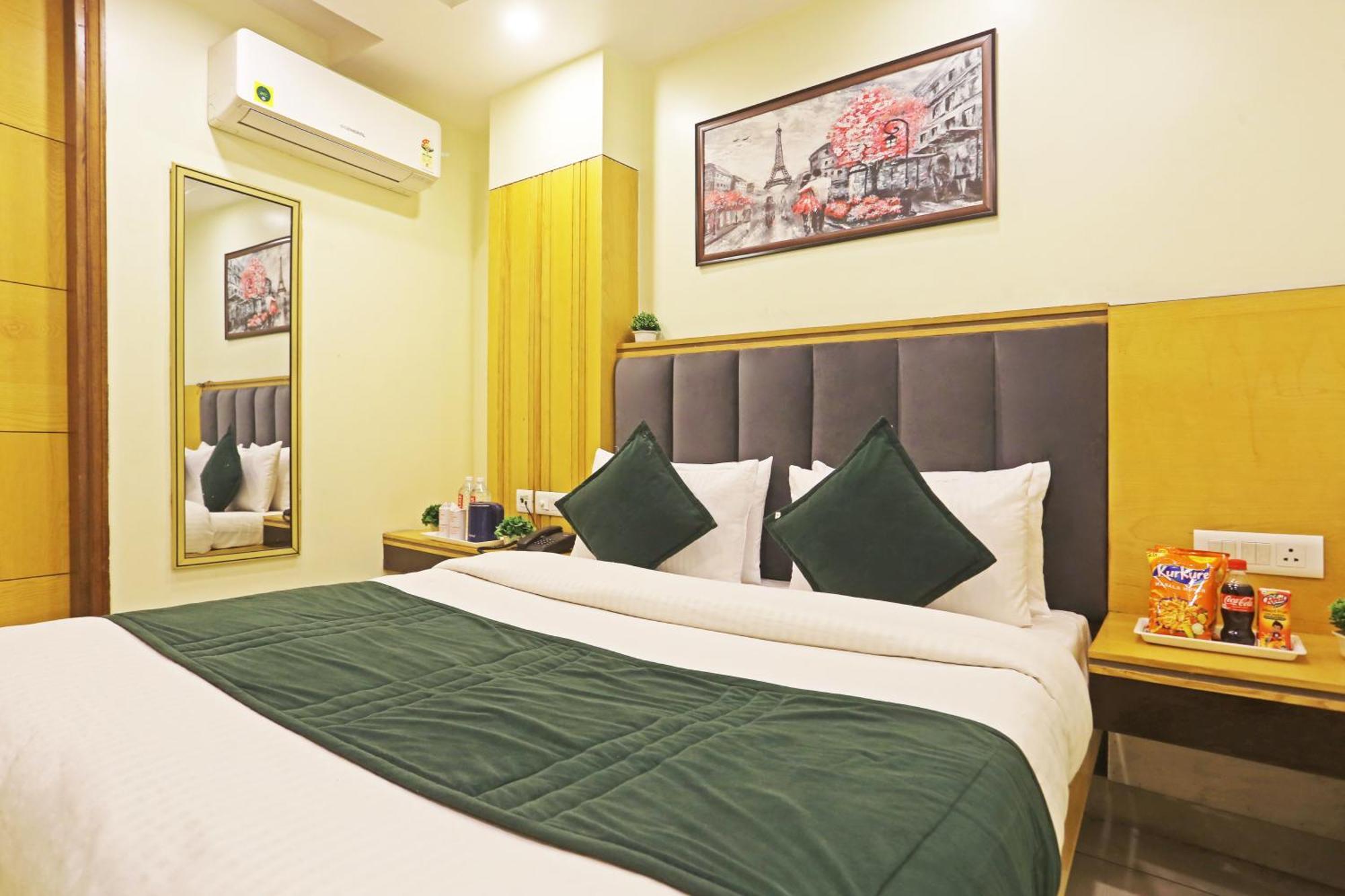 Hotel Aman Imperial Just A Minute Away From New Delhi Railway Station And Connaught Place 外观 照片