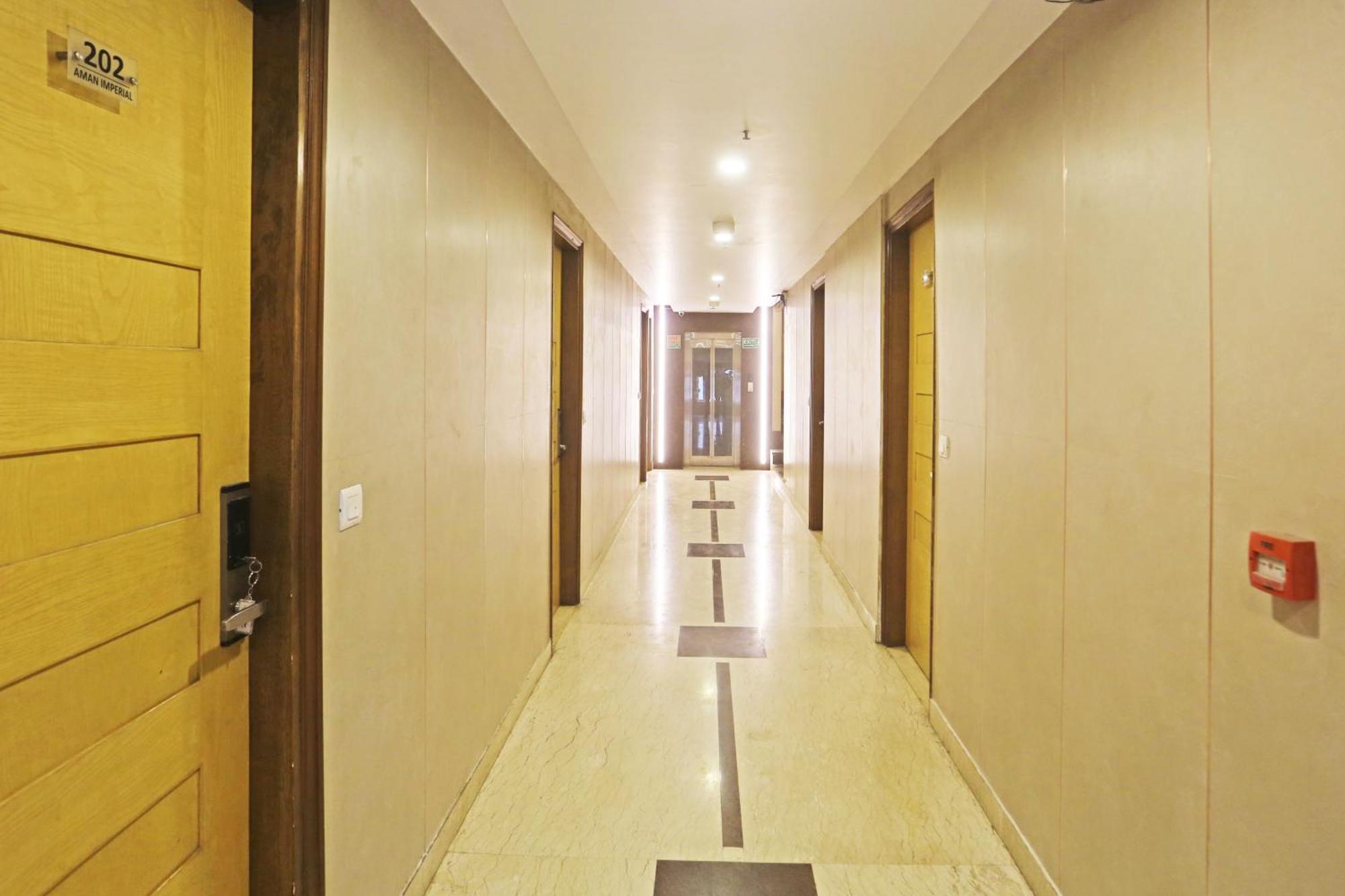 Hotel Aman Imperial Just A Minute Away From New Delhi Railway Station And Connaught Place 外观 照片