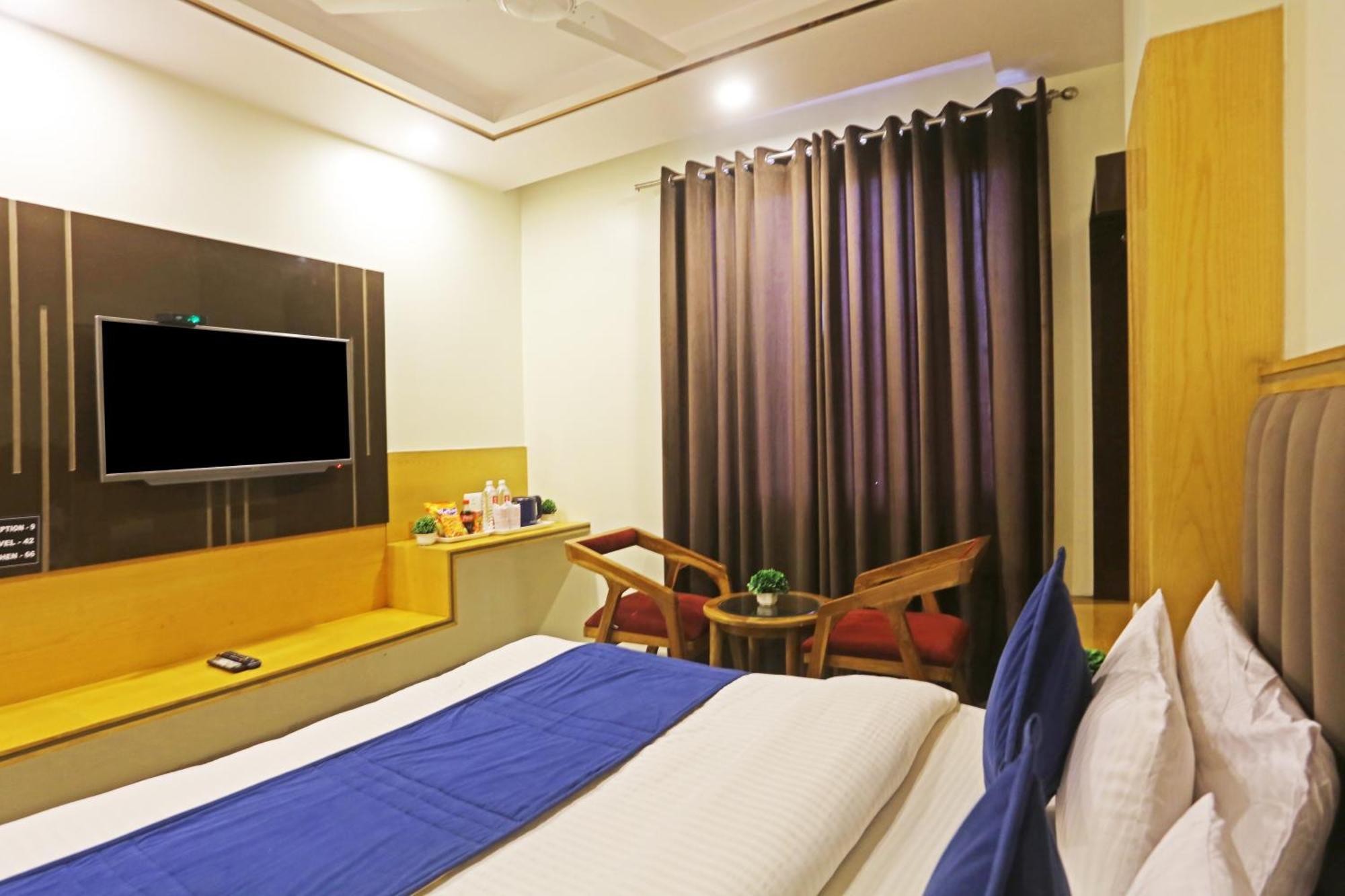 Hotel Aman Imperial Just A Minute Away From New Delhi Railway Station And Connaught Place 外观 照片
