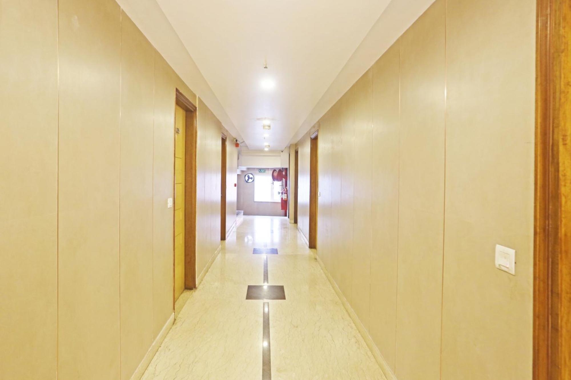 Hotel Aman Imperial Just A Minute Away From New Delhi Railway Station And Connaught Place 外观 照片